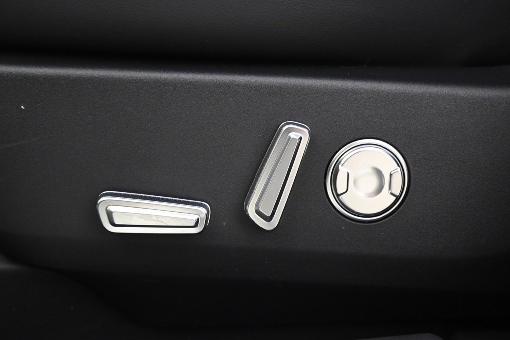 New 2026 Lincoln Nautilus Premier w/ Equipment Group 102A image 14