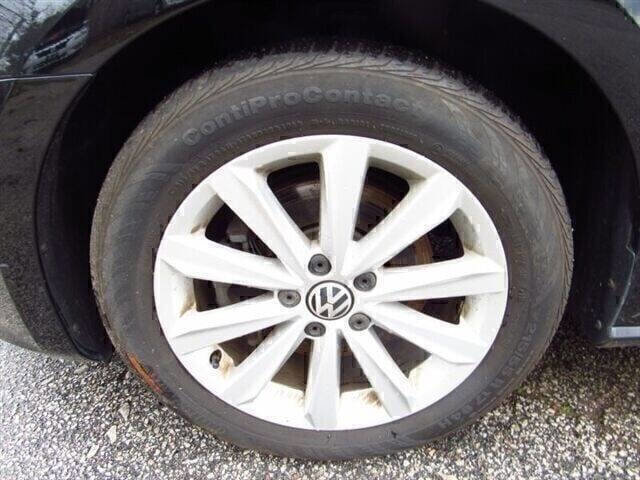 Used 2013 Volkswagen Passat 2.5 SEL Premium FWD image 11