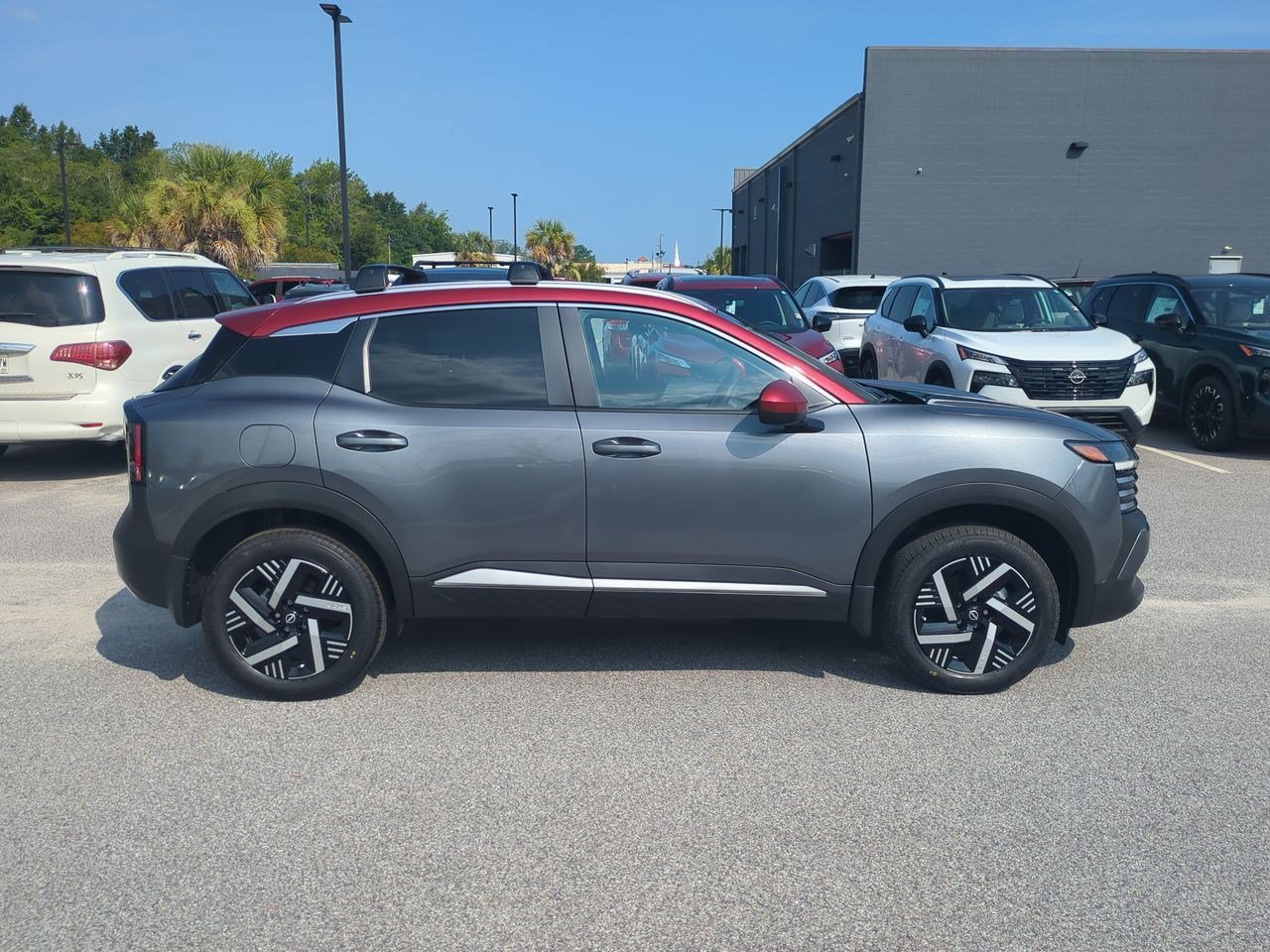 New 2026 Nissan Kicks SV FWD image 2