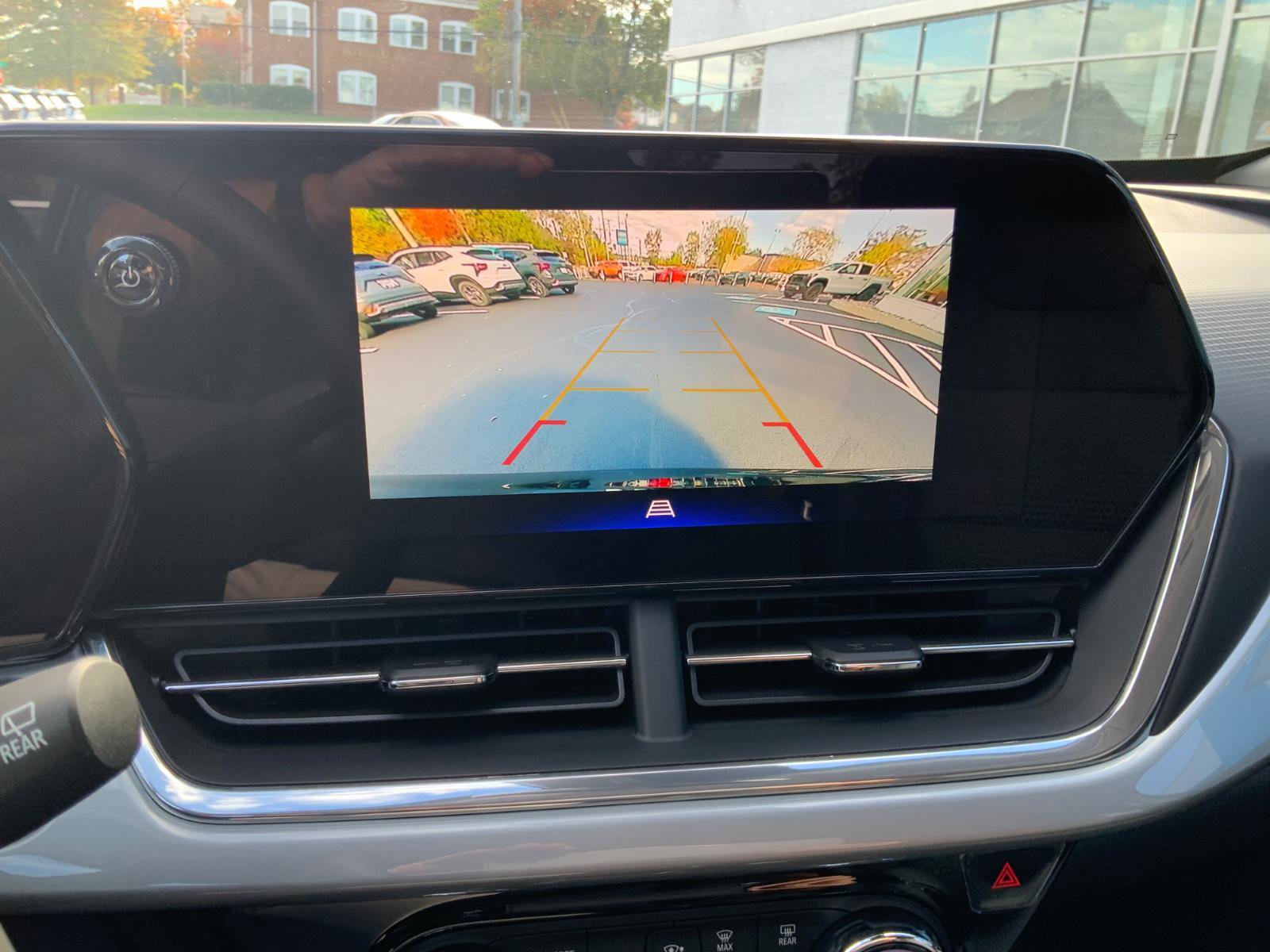 New 2026 Chevrolet Trax LT w/ Driver Confidence Package image 22