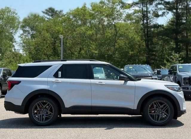 New 2026 Ford Explorer ST w/ Sun And Sound Package AWD/4WD image 3