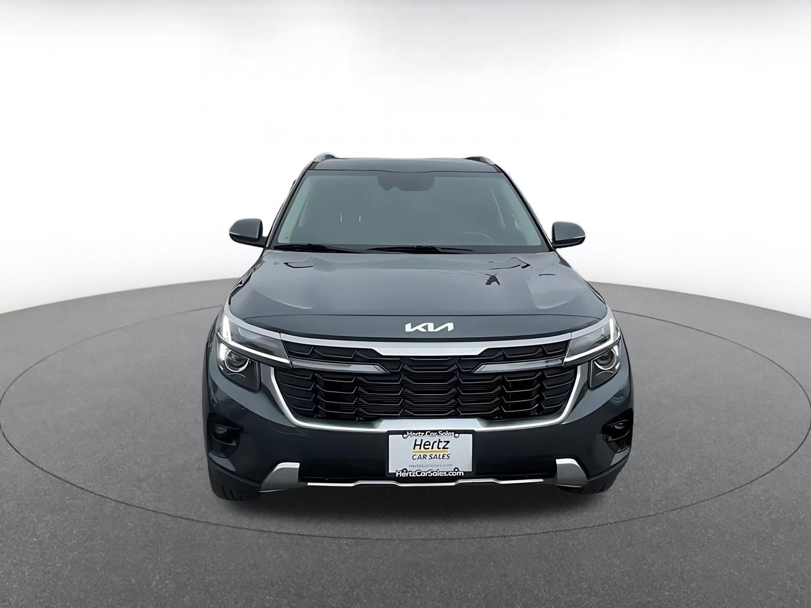 Used 2025 Kia Seltos S image 4