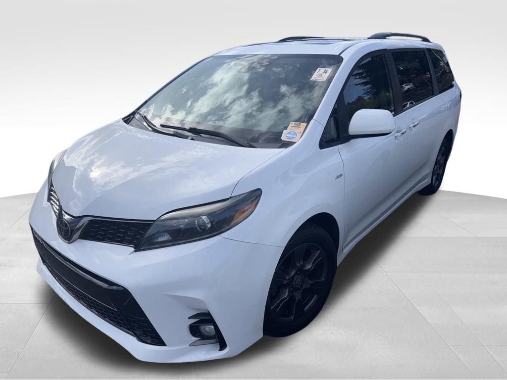 Used 2020 Toyota Sienna SE