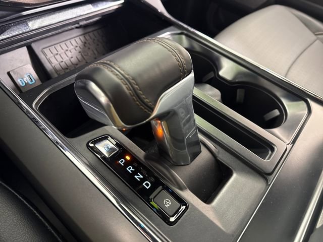 Used 2024 Ford F150 Lightning Lariat image 30