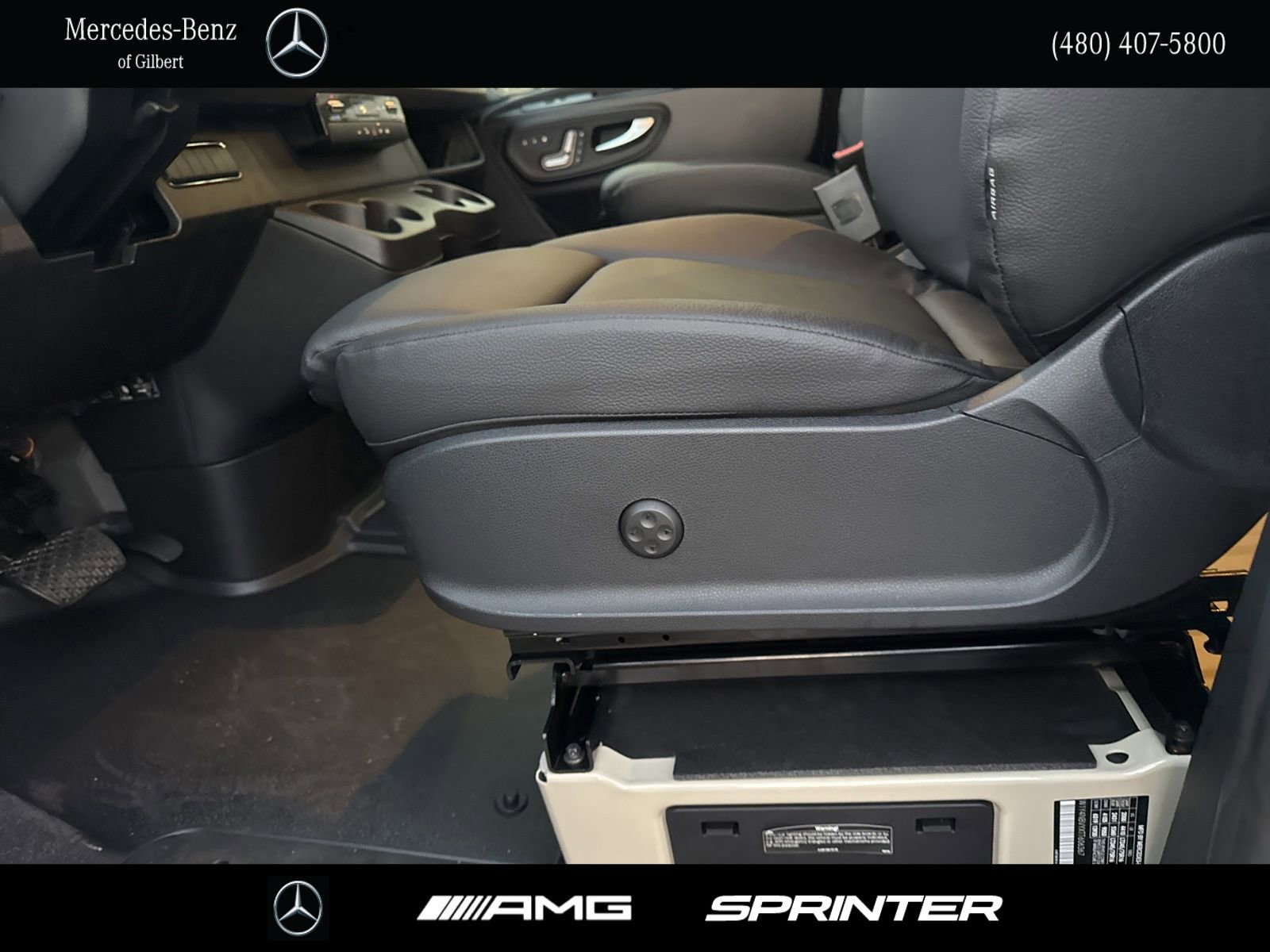 Used 2026 Mercedes-Benz Sprinter 144 Cargo image 31