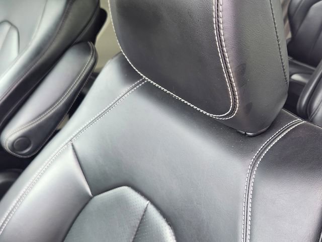Used 2023 Chrysler Pacifica Touring-L FWD image 14