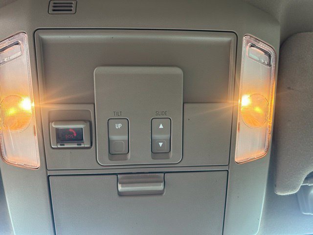 Used 2020 Toyota Sequoia Platinum RWD image 19