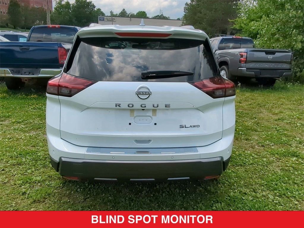 Certified 2024 Nissan Rogue SL image 5