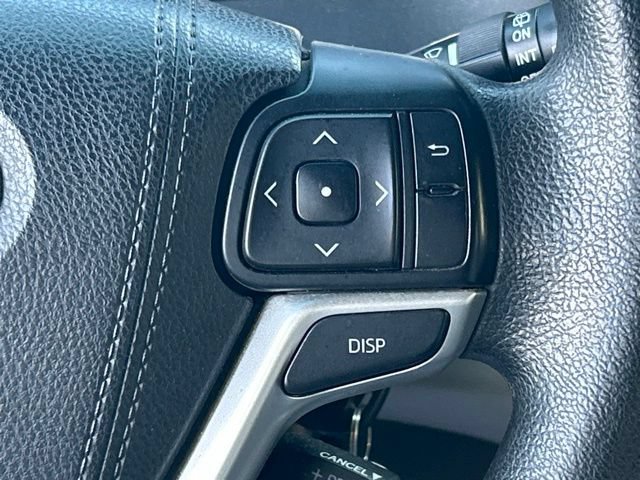 Used 2015 Toyota Sienna LE FWD image 55
