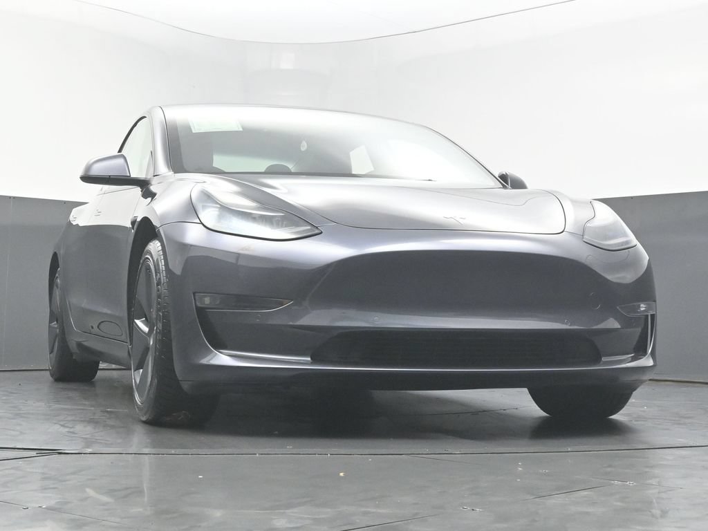 Used 2022 Tesla Model 3 Long Range AWD/4WD image 41