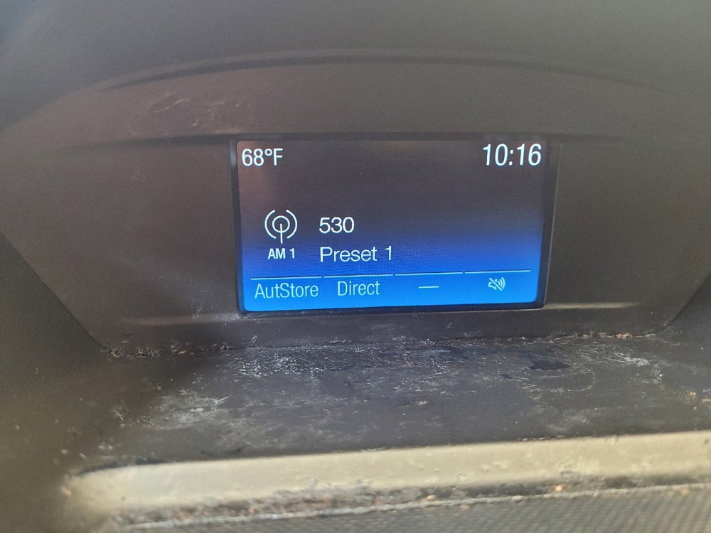 Used 2019 Ford Escape S image 25