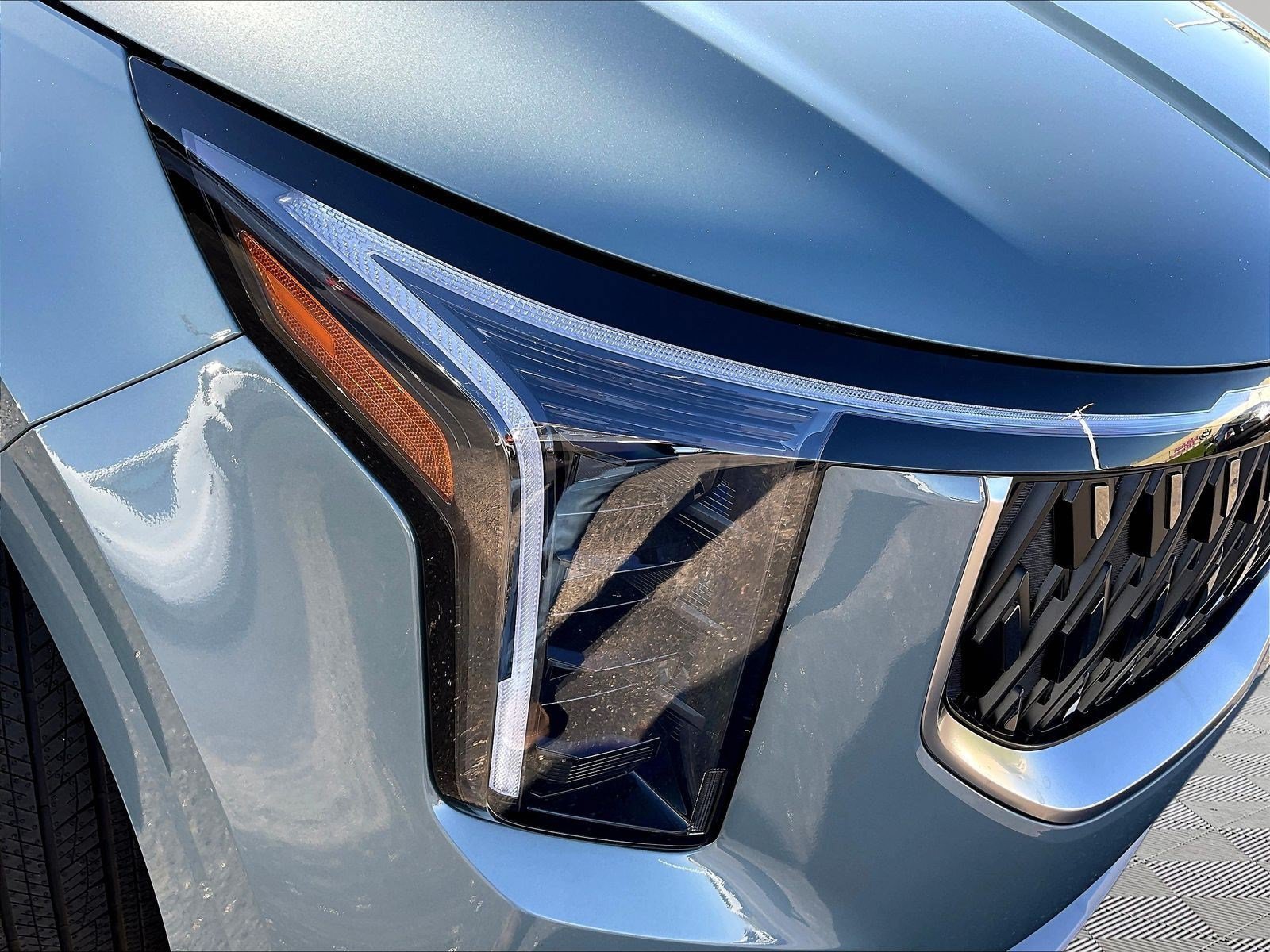 New 2027 Kia Carnival EX FWD image 8