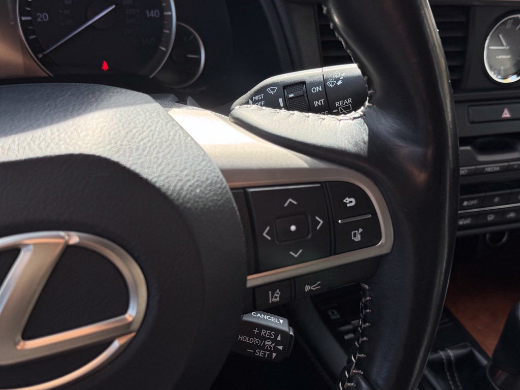 Used 2018 Lexus RX 450hL Premium w/ Premium Package AWD/4WD image 47