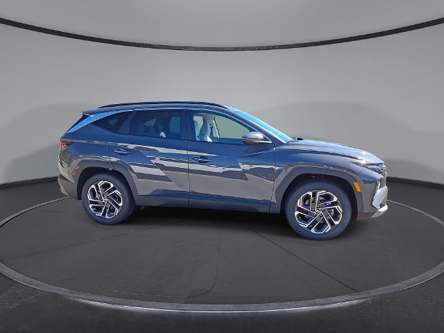 New 2026 Hyundai Tucson SEL Plus w/ Tow & Go Package FWD image 10