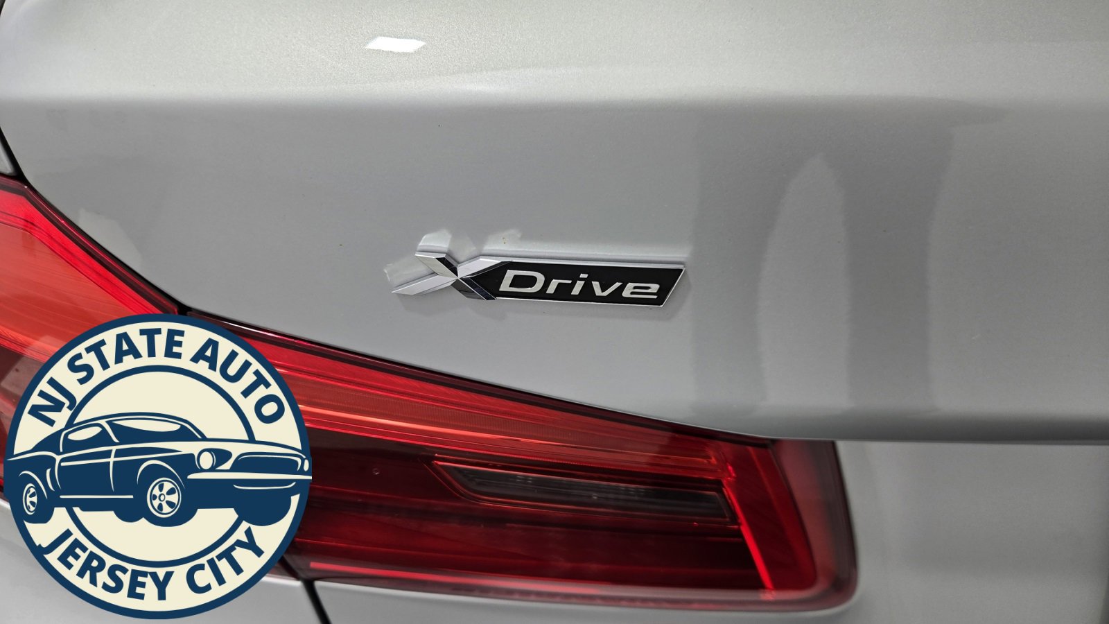 Used 2018 BMW 530i xDrive w/ Premium Package image 29