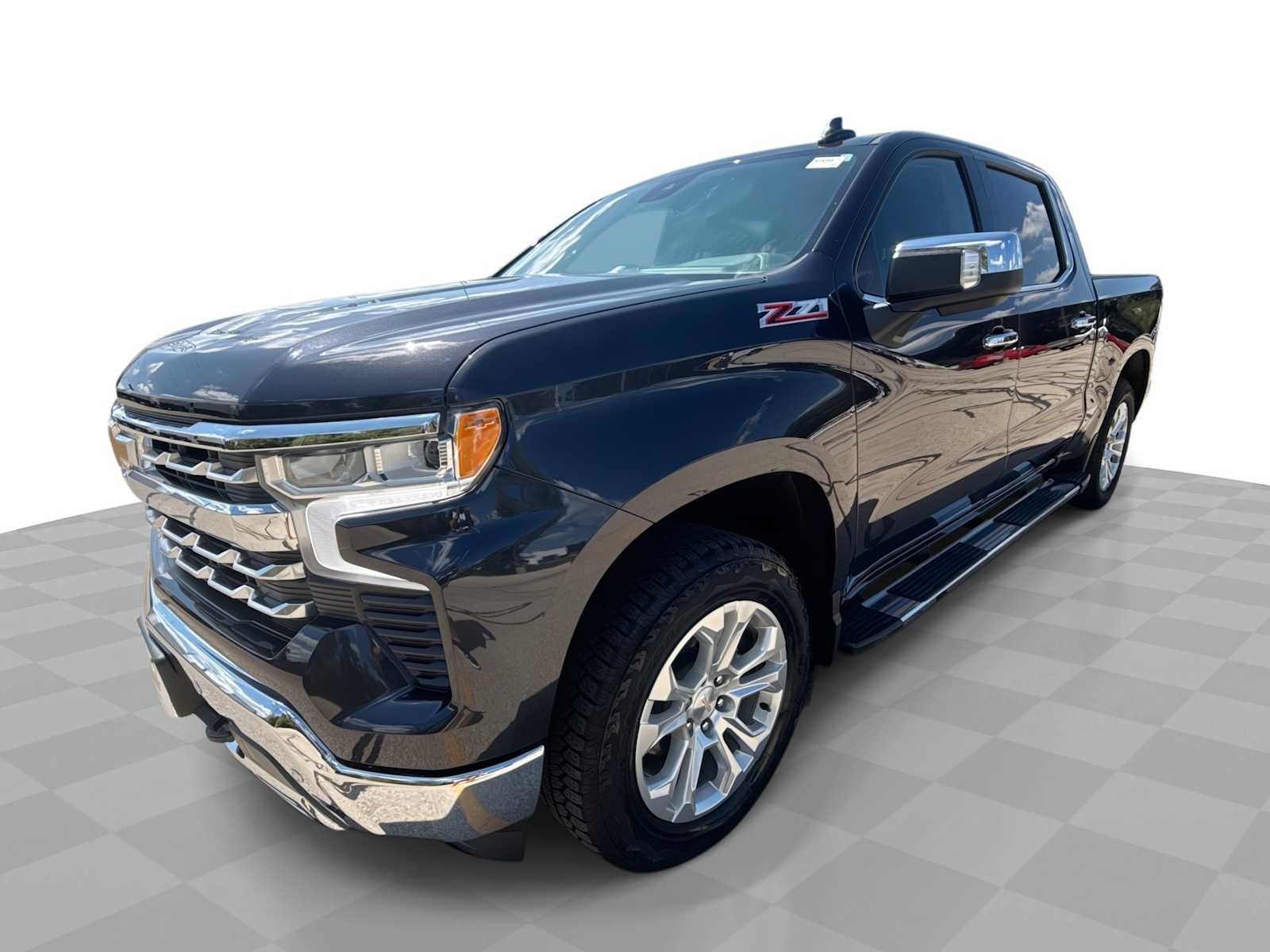 Certified 2023 Chevrolet Silverado 1500 LTZ AWD/4WD image 1