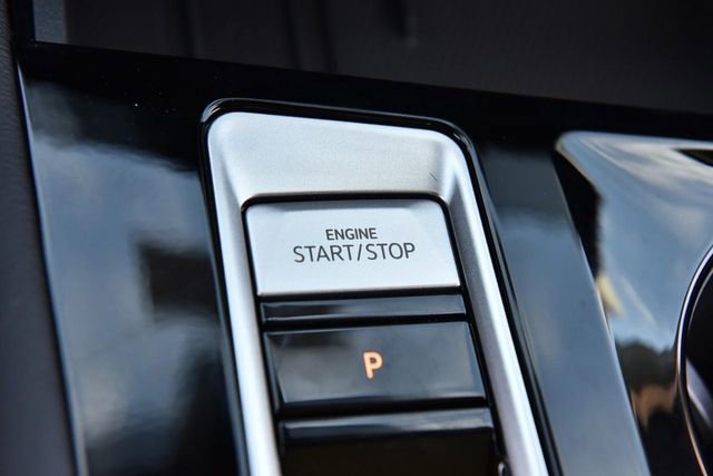 New 2026 Volkswagen Atlas SE image 17