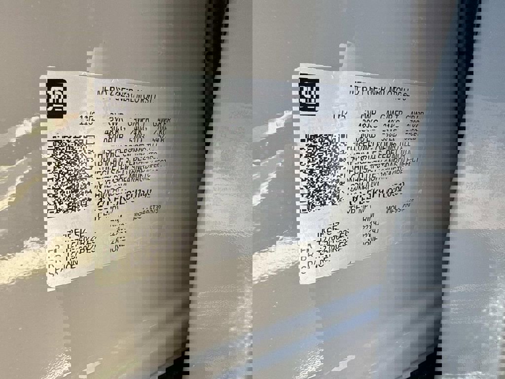 New 2026 Cadillac Escalade IQL Luxury w/ LPO, Floor Liner Package image 18