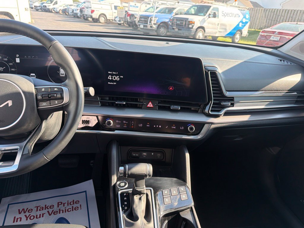 Used 2024 Kia Sportage SX FWD image 21