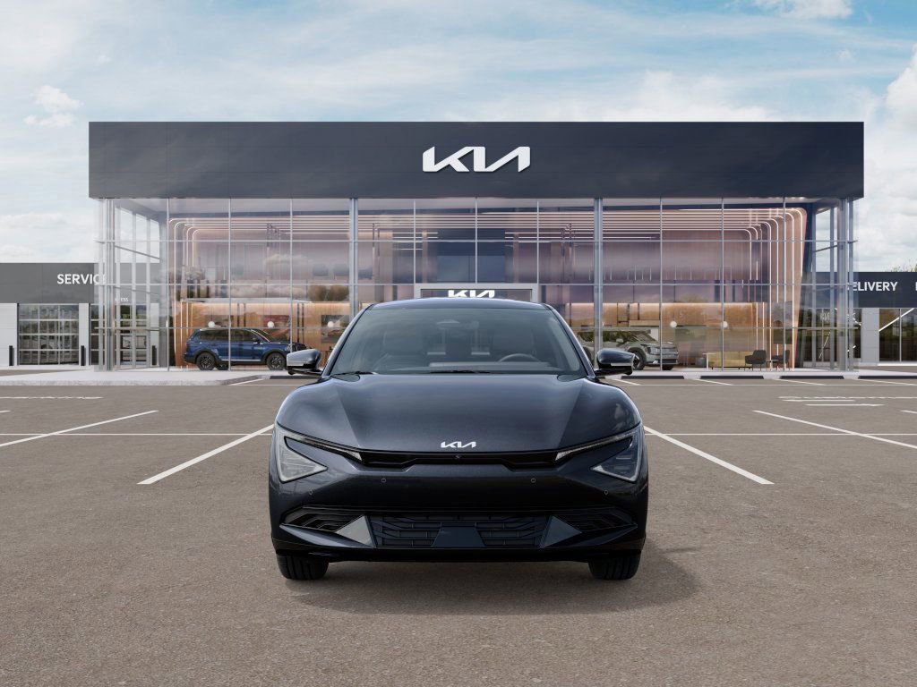 New 2025 Kia EV6 Wind RWD image 3