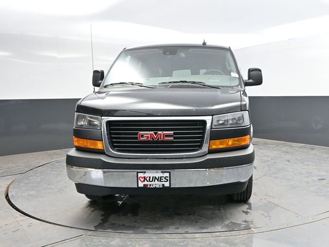 Used 2025 GMC Savana 2500 LT w/ LT Preferred Equipment Group RWD image 2