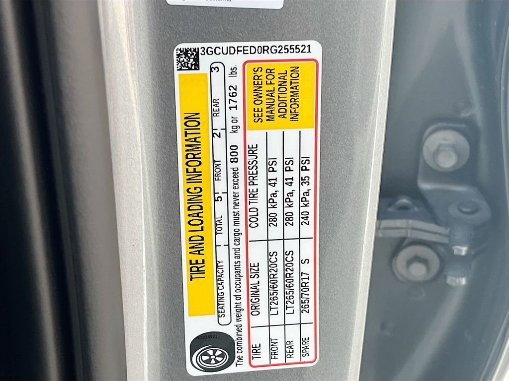 Used 2024 Chevrolet Silverado 1500 LT Trail Boss w/ Convenience Package II image 33