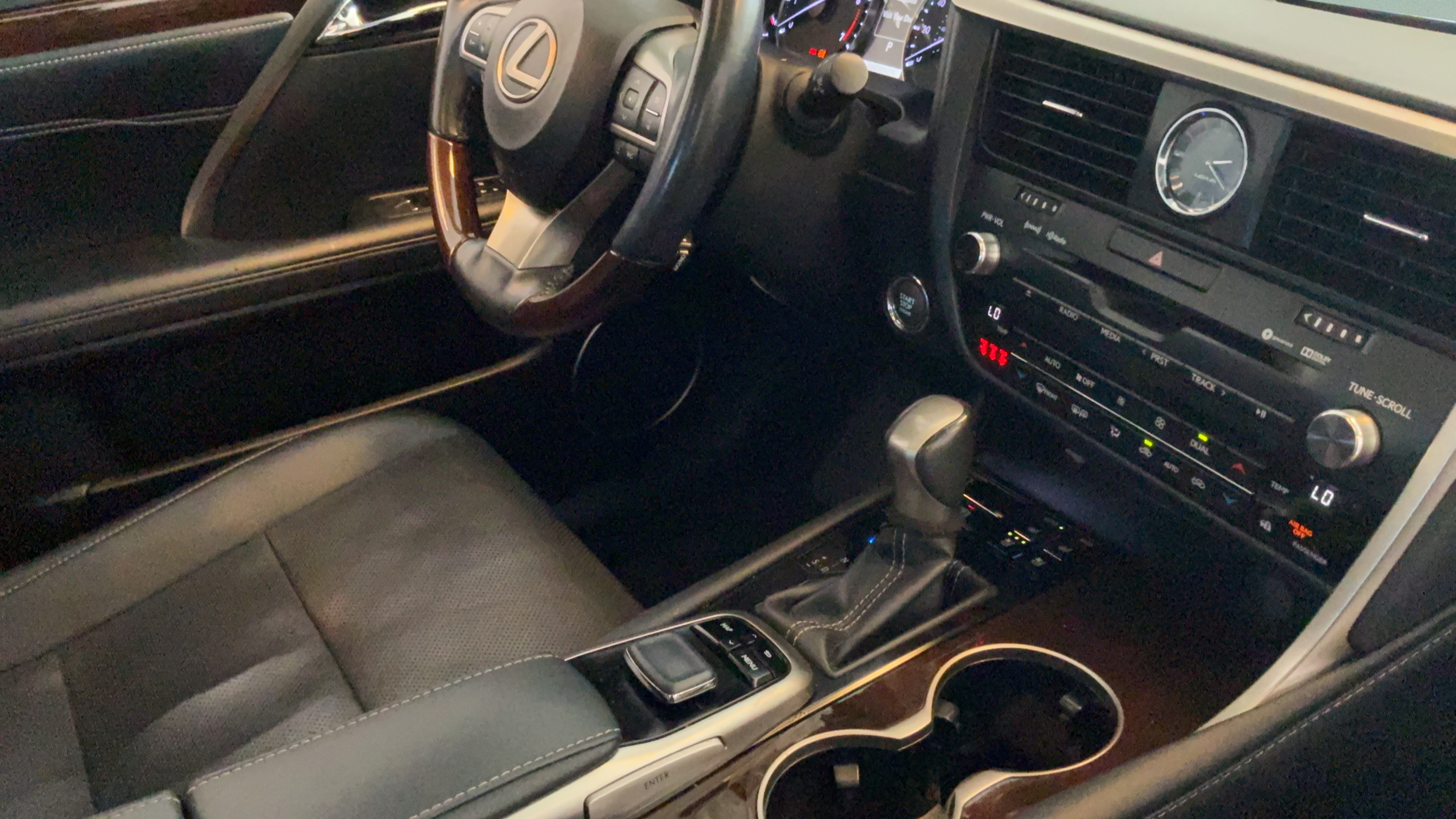 Used 2019 Lexus RX 350 FWD w/ Navigation Package image 42