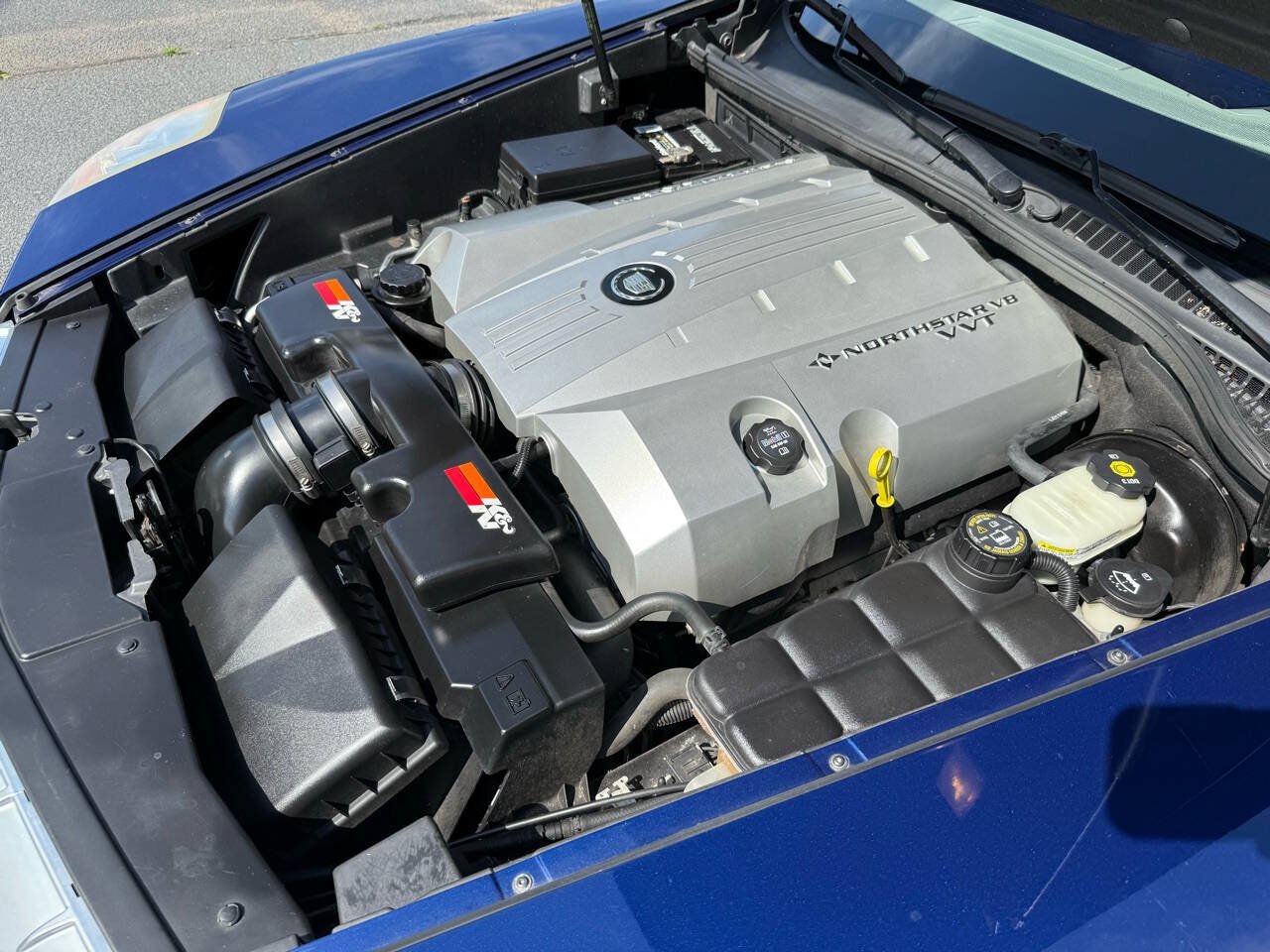 Used 2005 Cadillac XLR RWD image 25