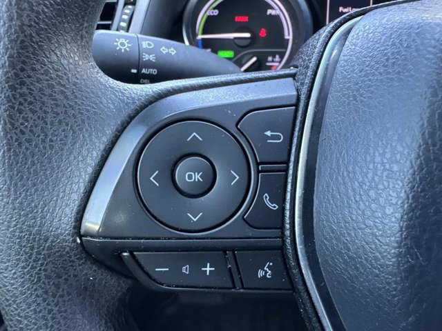 Used 2020 Toyota Camry LE image 25