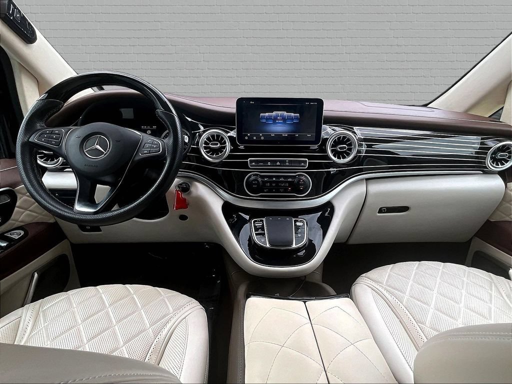 Used 2020 Mercedes-Benz Metris Passenger image 7
