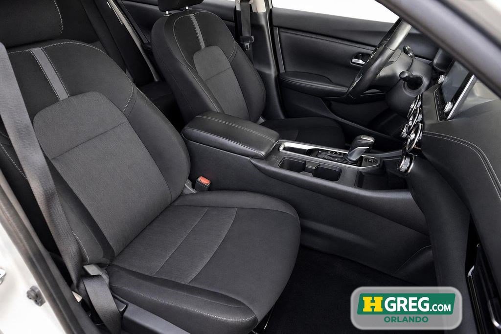 Used 2022 Nissan Sentra SV FWD image 14