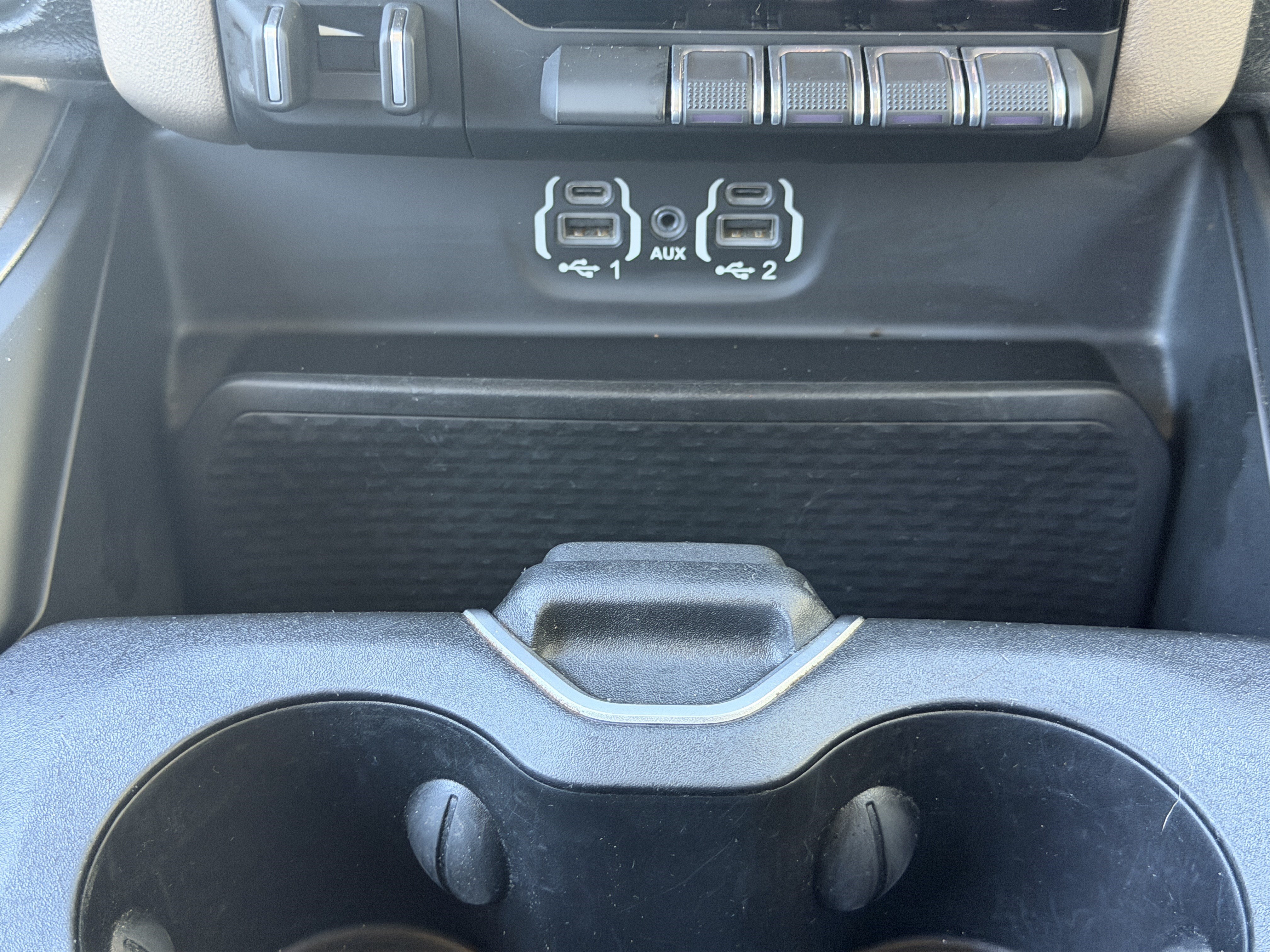 Used 2022 RAM 1500 Laramie AWD/4WD image 25