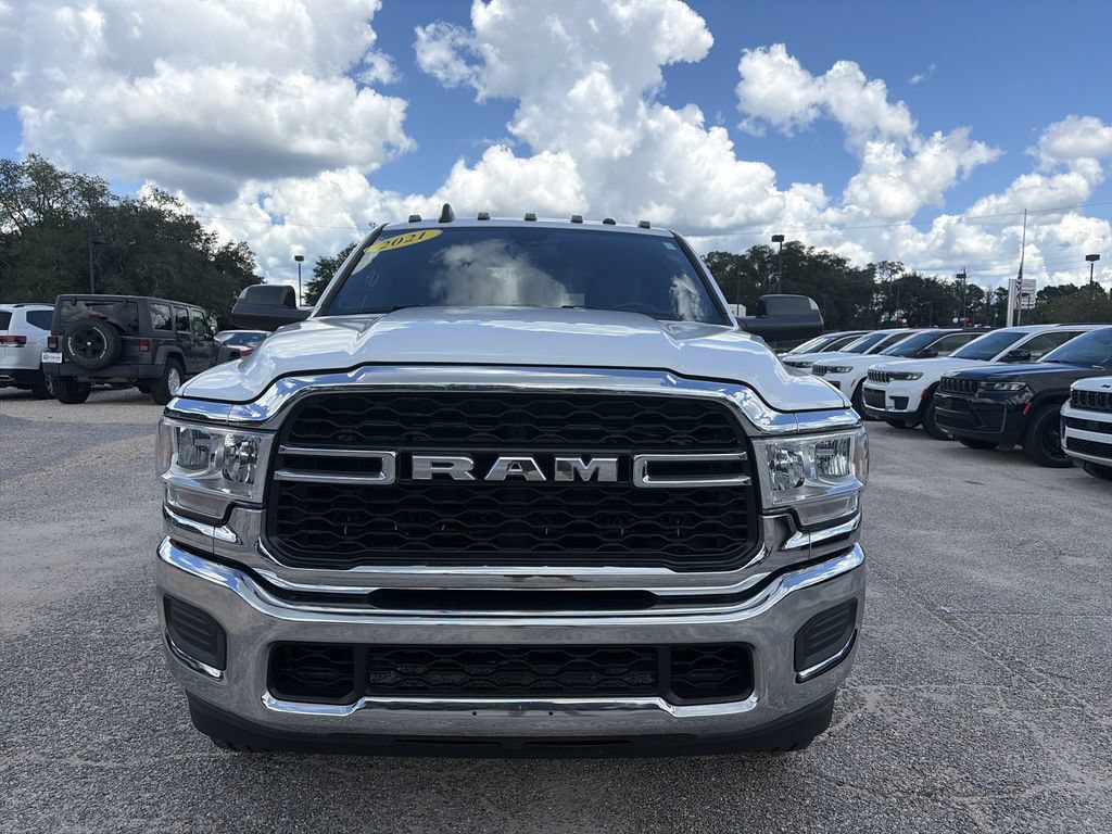 Used 2021 RAM 2500 Tradesman w/ Chrome Appearance Group AWD/4WD image 9