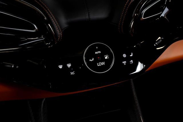 Certified 2025 Ferrari Purosangue AWD/4WD image 47