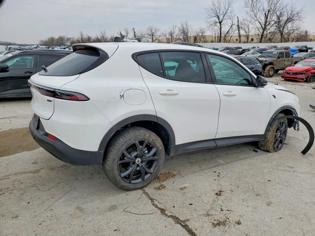 Used 2024 Dodge Hornet GT w/ GT Blacktop Package image 3