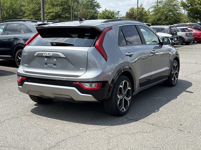 Used 2023 Kia Niro EX Touring FWD image 2