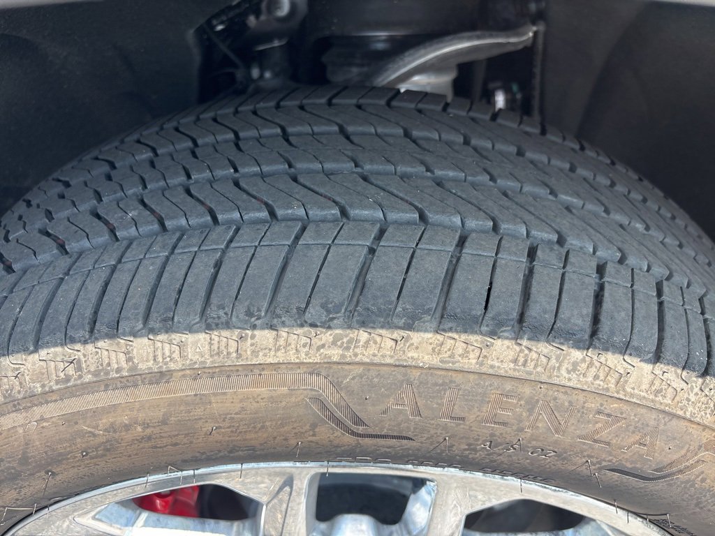 Certified 2024 Chevrolet Tahoe High Country w/ Advanced Technology Package image 11