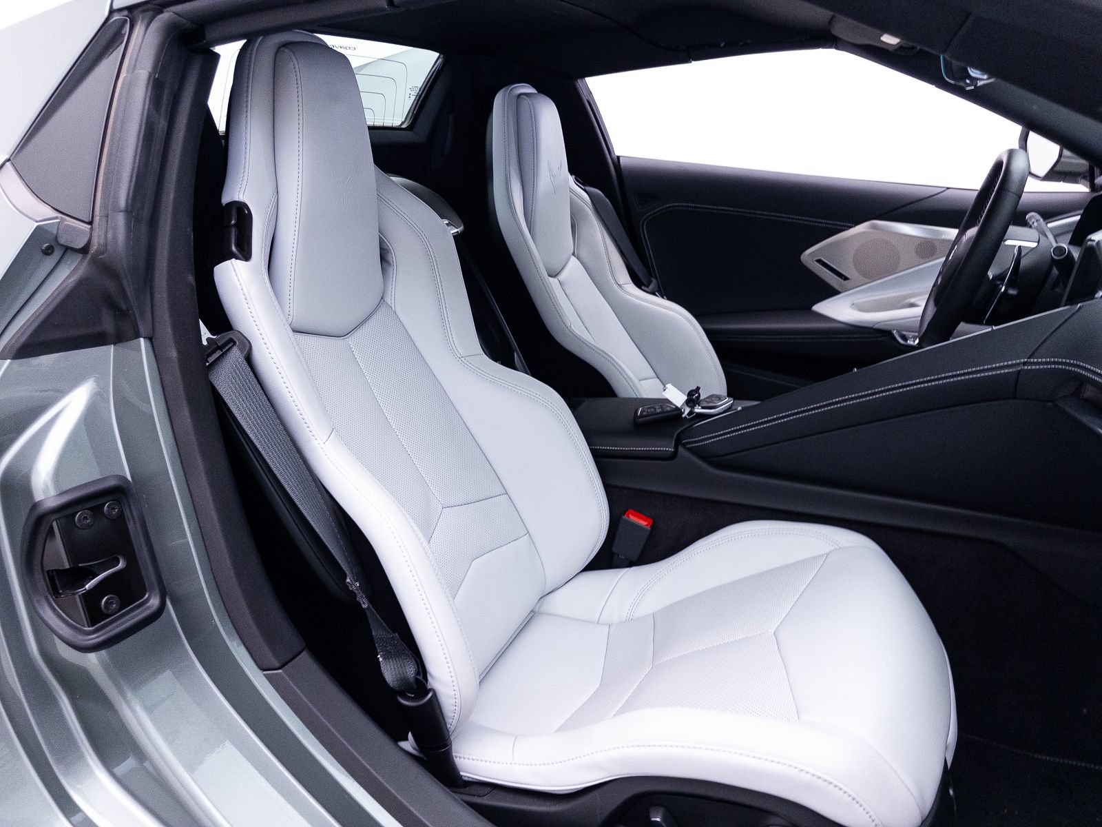 Used 2024 Chevrolet Corvette Stingray Preferred Conv w/ Battery Protection Package RWD image 59