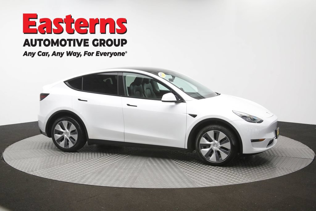 Used 2021 Tesla Model Y Long Range AWD/4WD image 41
