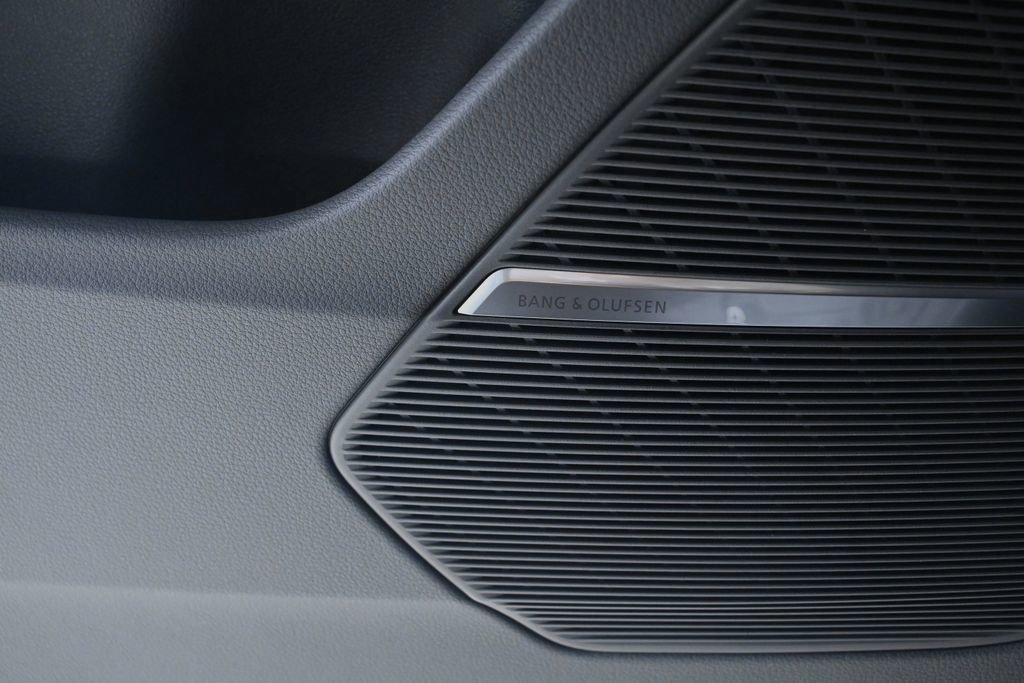 New 2025 Audi RS Q8 performance image 22