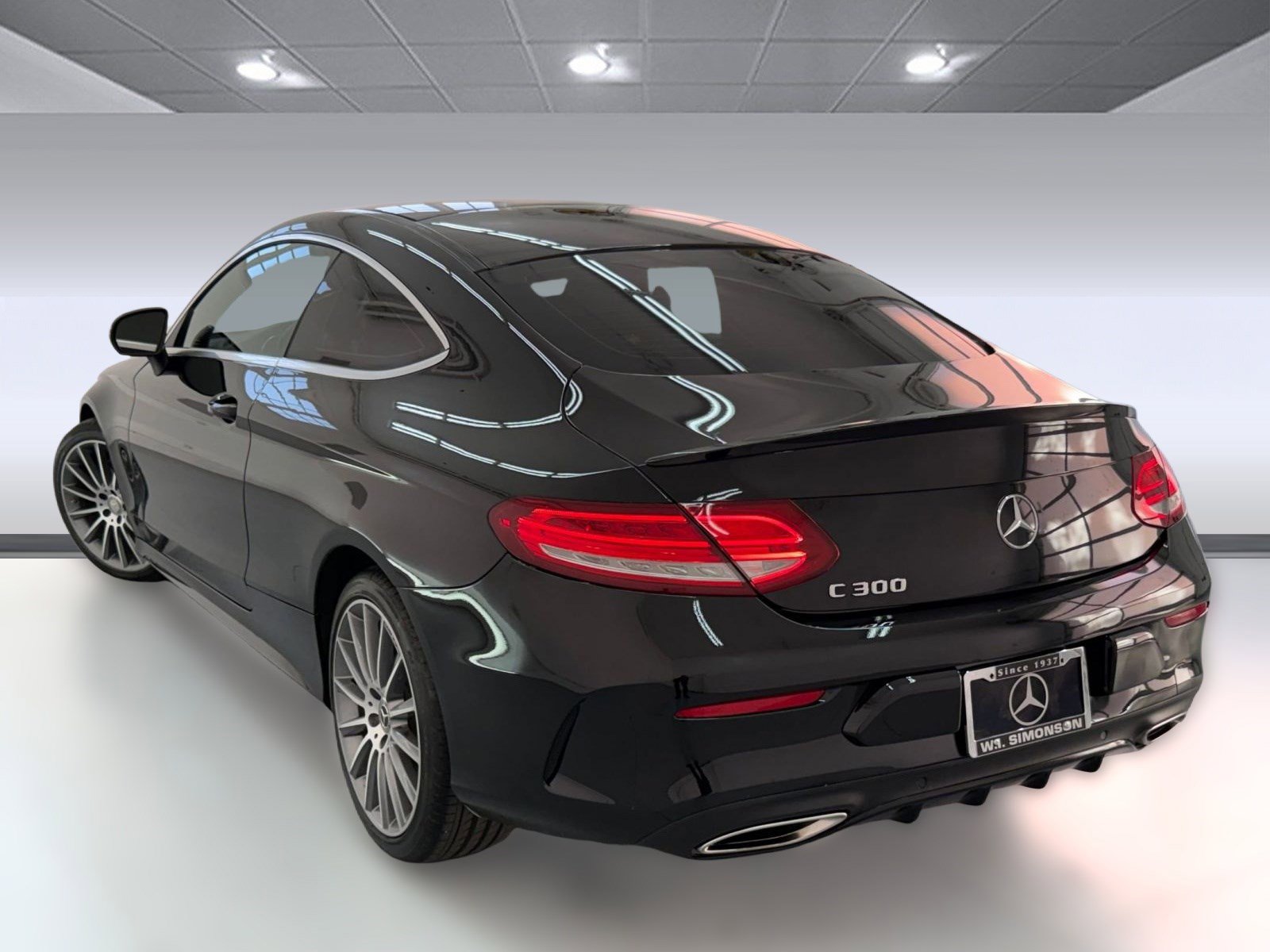 Used 2018 Mercedes-Benz C 300 Coupe image 3