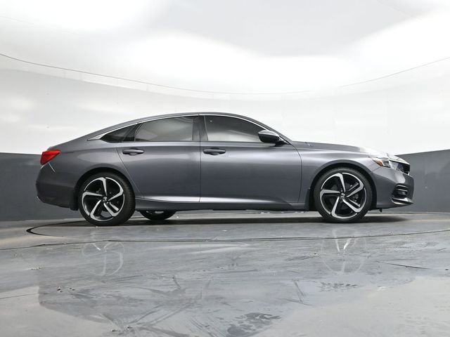 Used 2018 Honda Accord Sport image 29