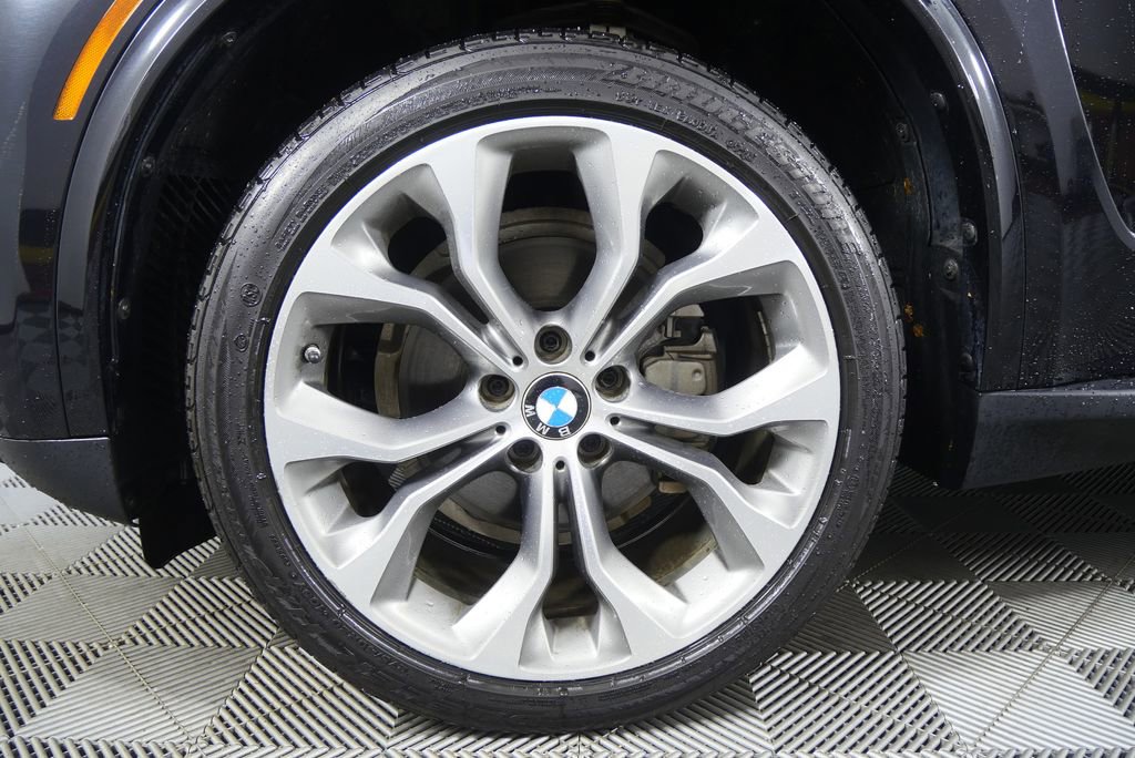 Used 2018 BMW X5 sDrive35i w/ Lighting Package image 8