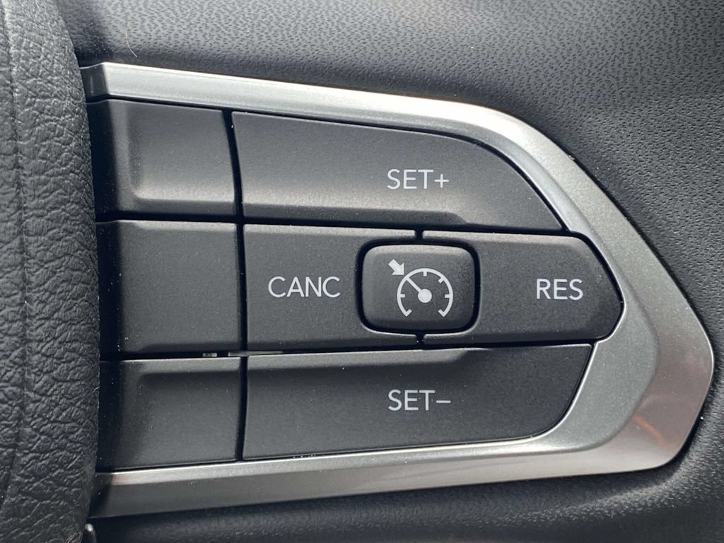 New 2026 Jeep Compass Latitude AWD/4WD image 26