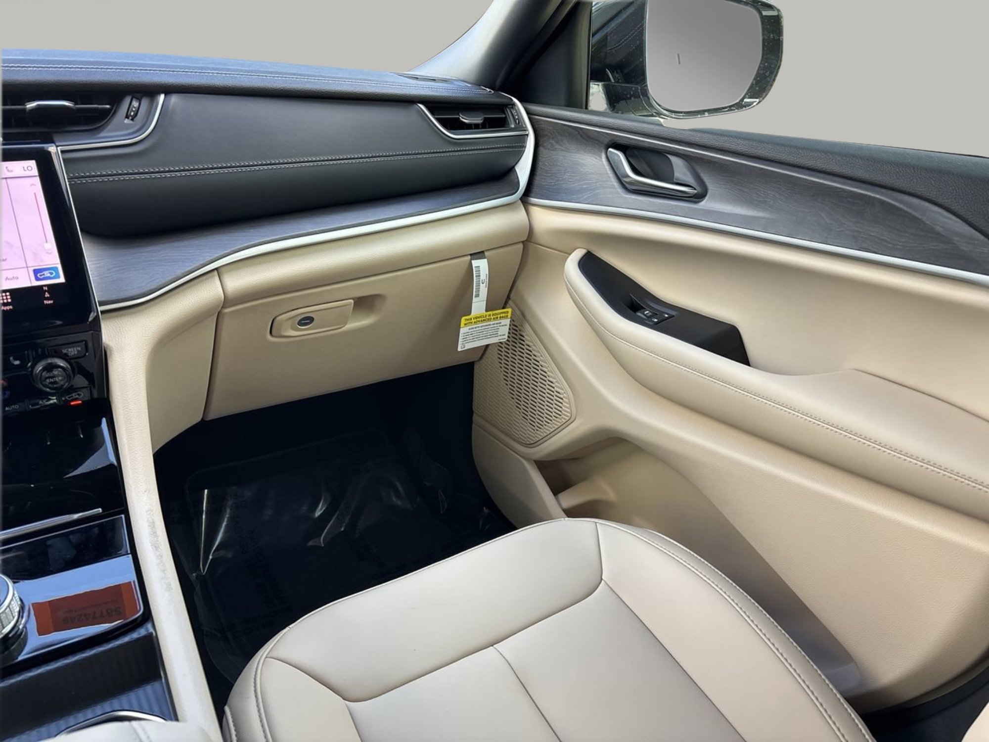 New 2025 Jeep Grand Cherokee Limited image 15