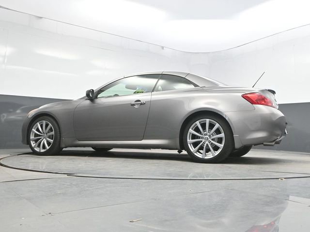 Used 2009 INFINITI G37 Convertible w/ Premium Pkg RWD image 30