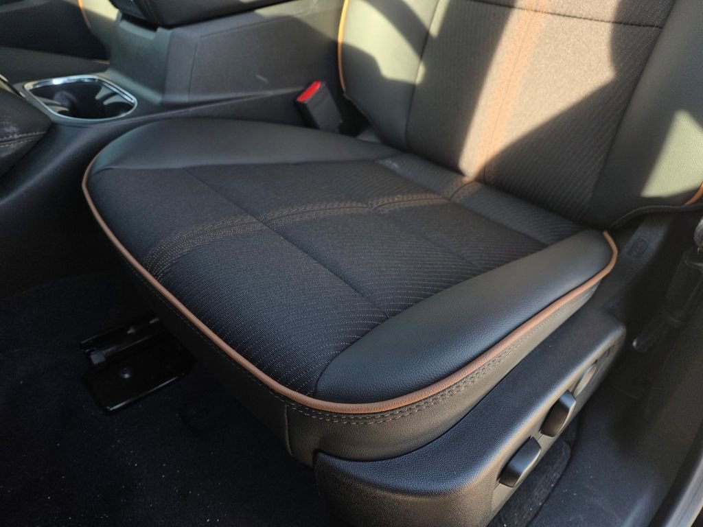 New 2026 GMC Canyon AT4 w/ Nightfall Edition AWD/4WD image 24