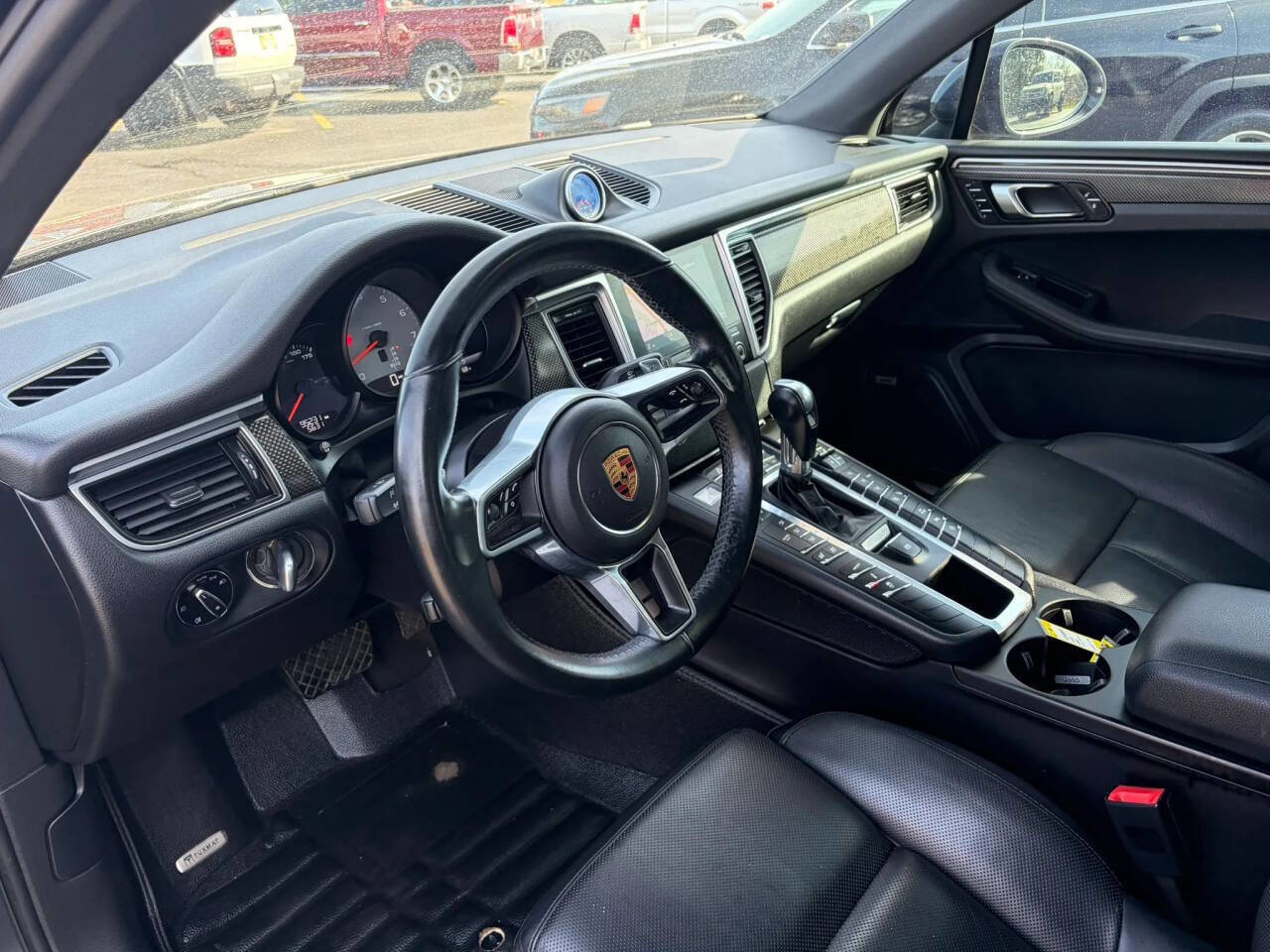 Used 2017 Porsche Macan S image 11