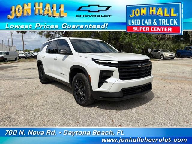 Used 2024 Chevrolet Traverse LT w/ Enhanced Driving Package