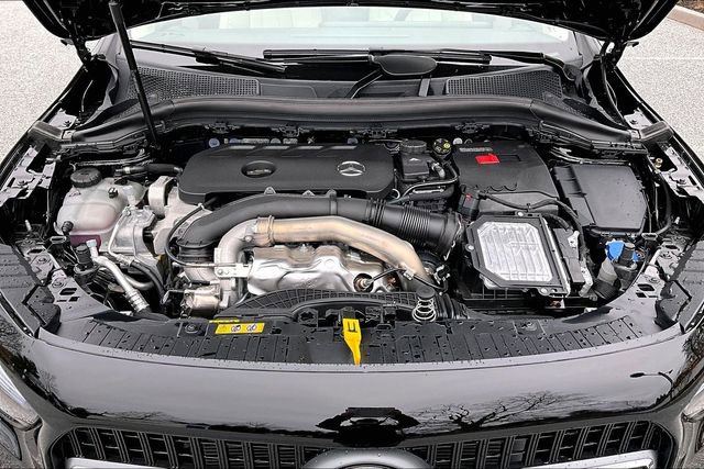New 2026 Mercedes-Benz GLA 250 4MATIC image 14
